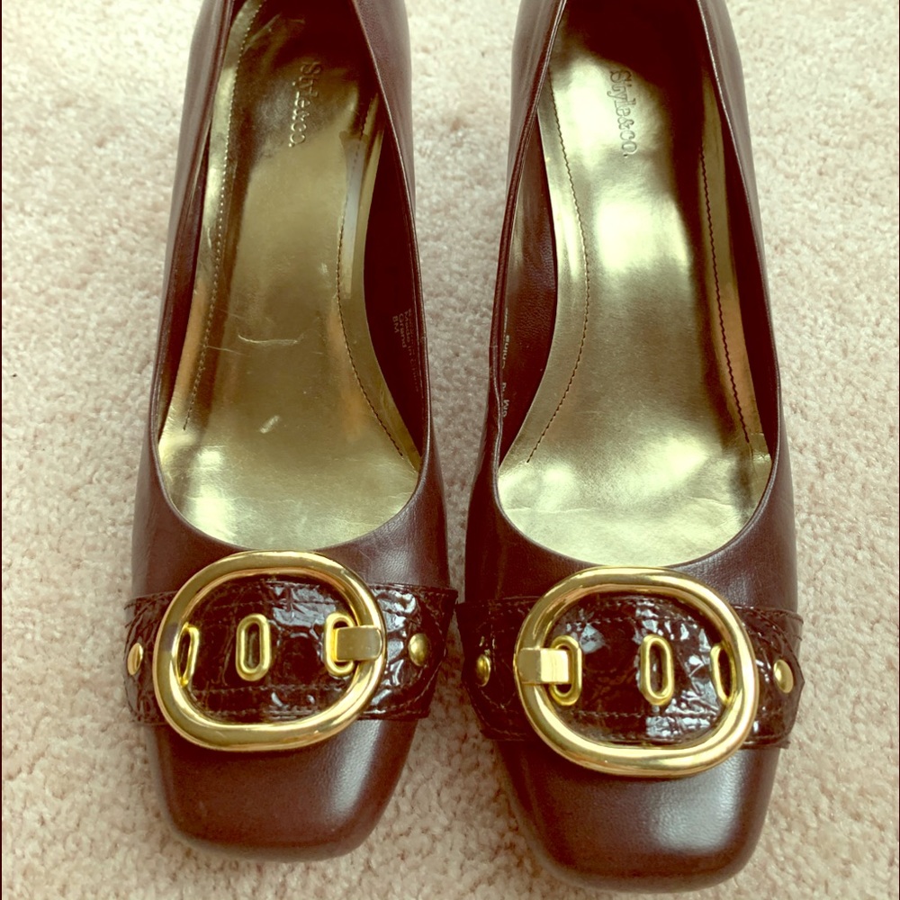Style & Co brown leather wedges Sz 8